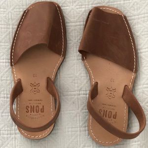 Like new Pons sandals in classic brown, size 10